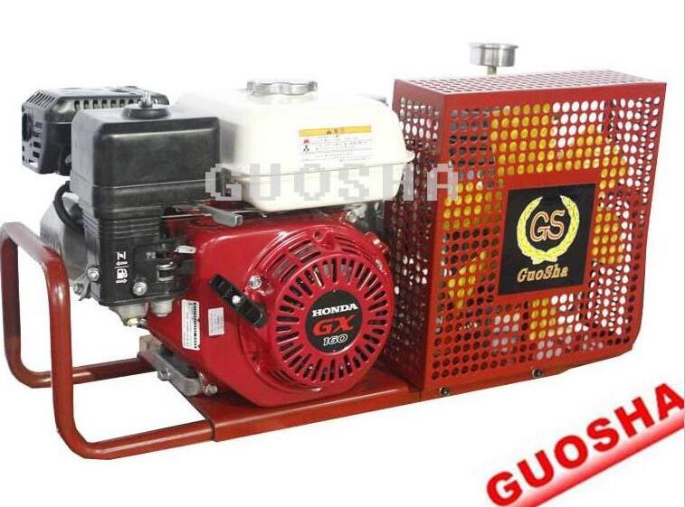 高壓空壓機(jī)壓縮空氣中含水過高原因_上海國廈壓縮機(jī) 高壓空壓機(jī)站周圍空氣濕度大